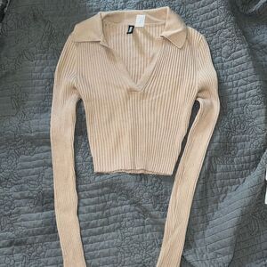 Ribbed Knit Cropped Collar Top